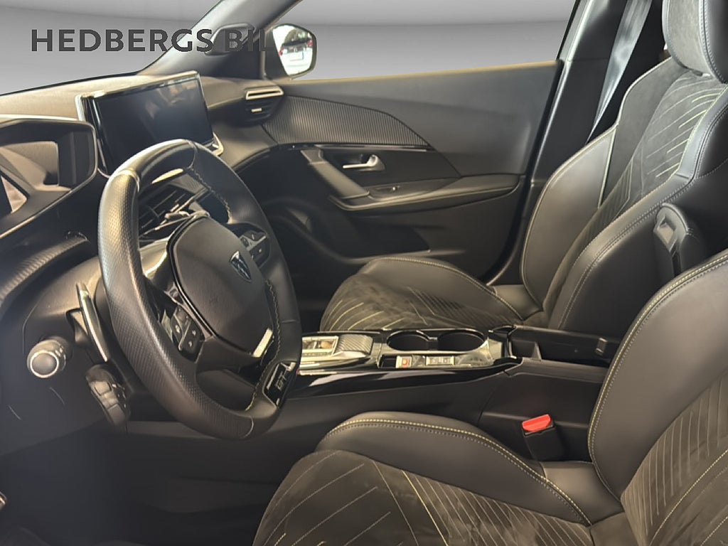 Peugeot 2008 GT 1.2 PureTech 130HK thumbnail