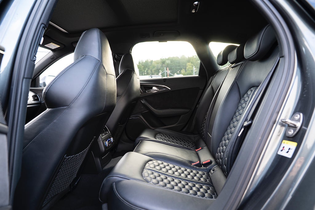 Audi RS6 2016 - miniatyr 21