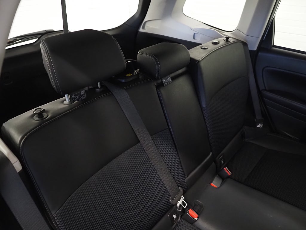 Subaru Forester 2,0i 150hk XS CVT AWD Dragkrok Kamera