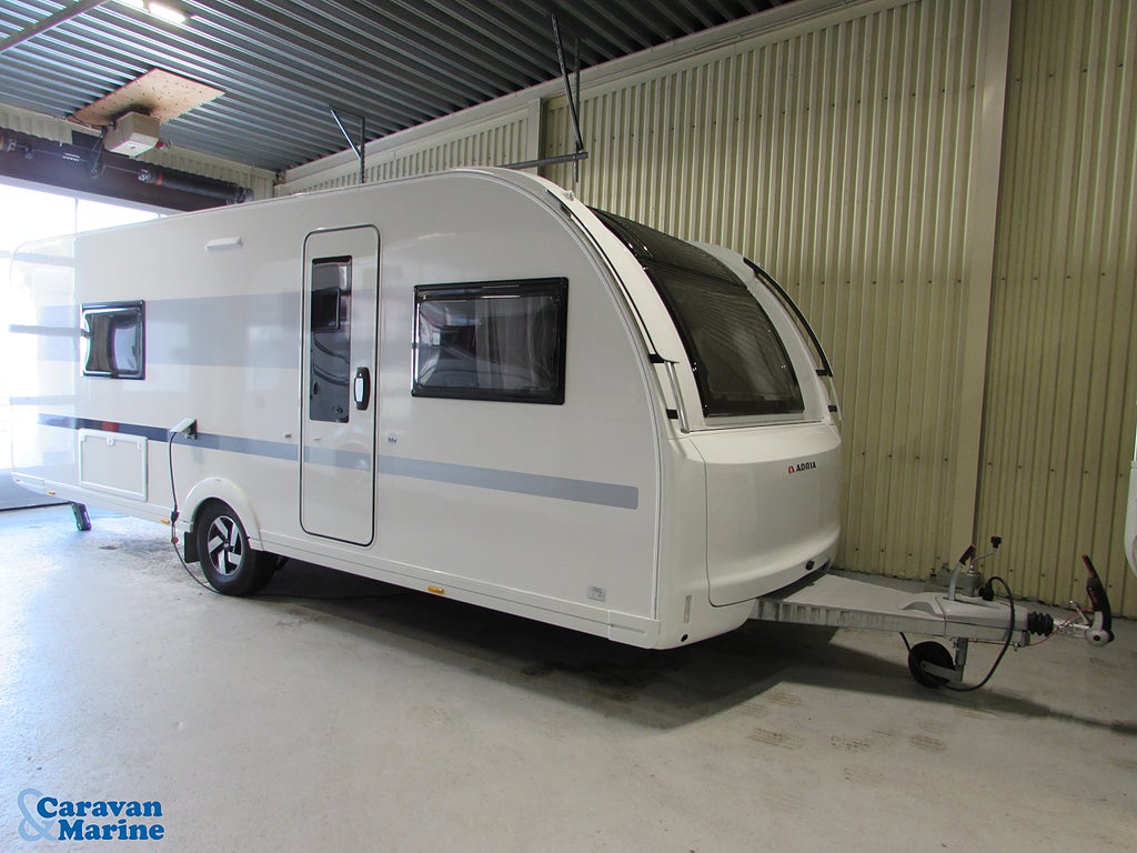 Adria Adora 613 UT / Kampanj / Alde / Queenbed / Vi tar inbyte