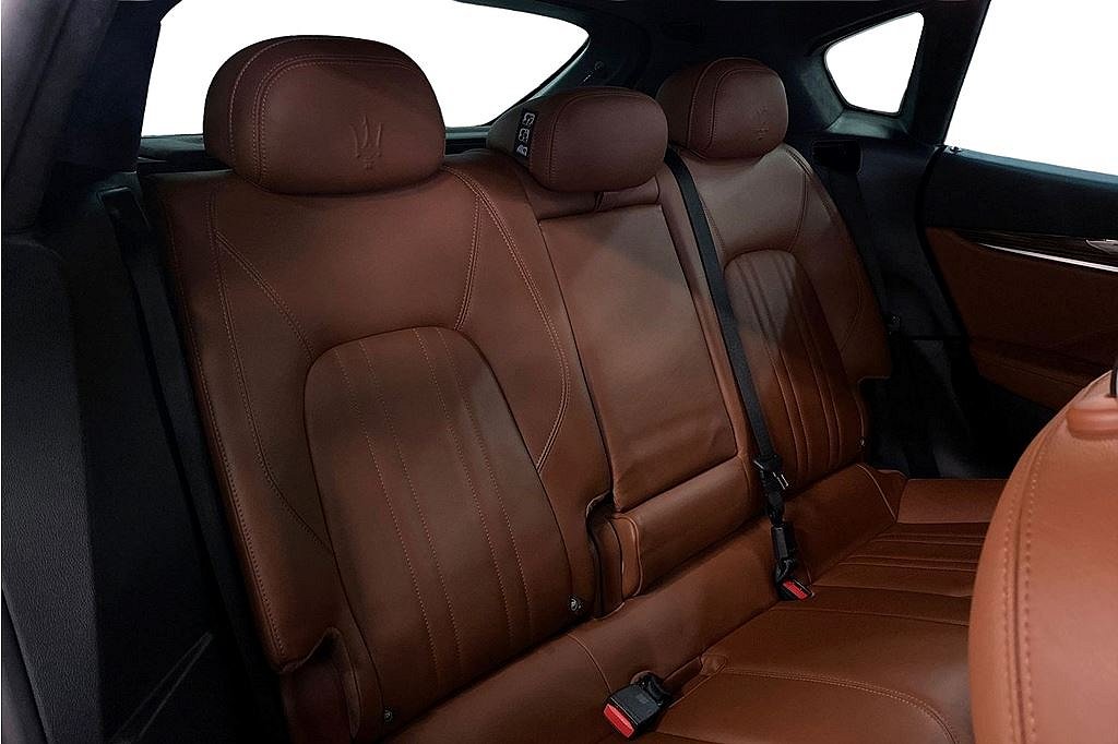 Maserati Levante S Automatisk, 430hk, Fr 2,95%, 12 mån garanti