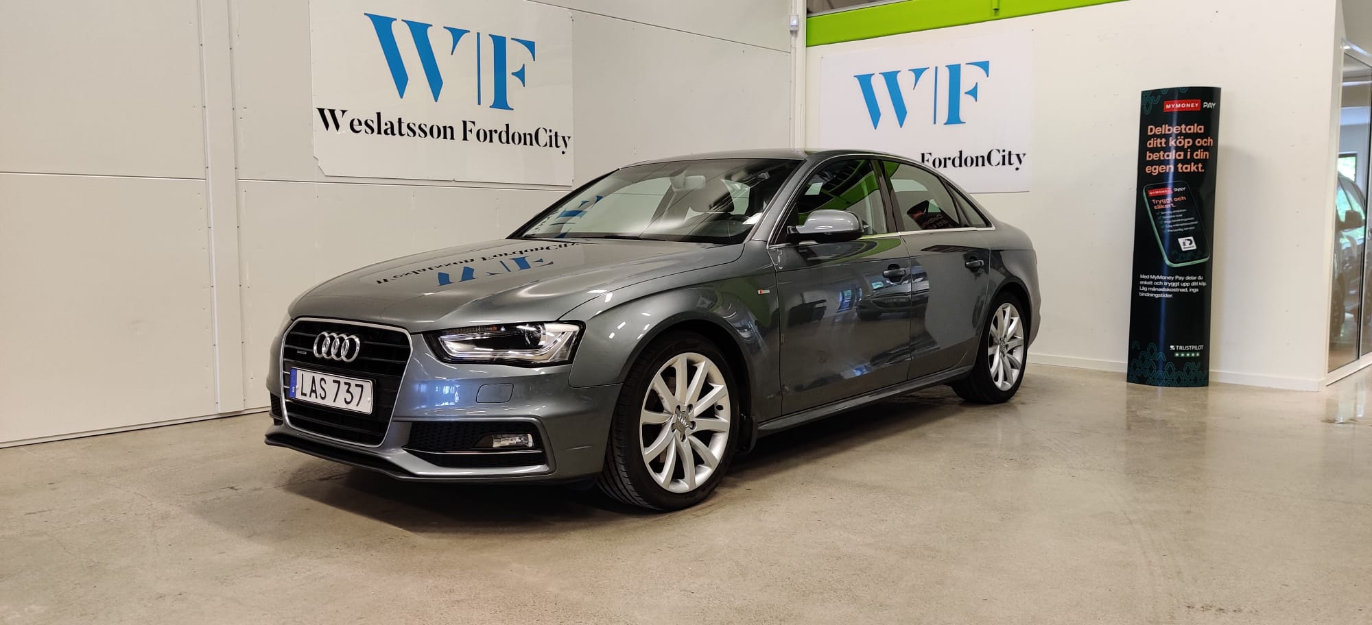 Audi A4 2015, photo 3/44