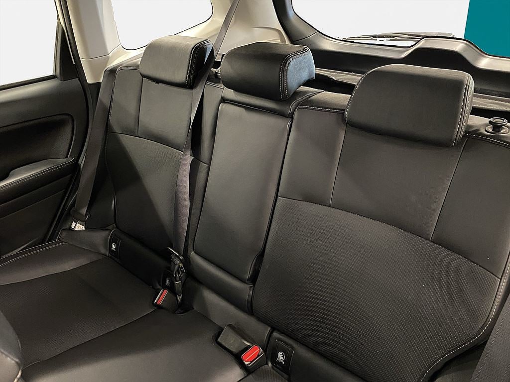 Subaru Forester 2.0 4WD Läder, Drag, Backkamera, 1 BRUKARE, Pano