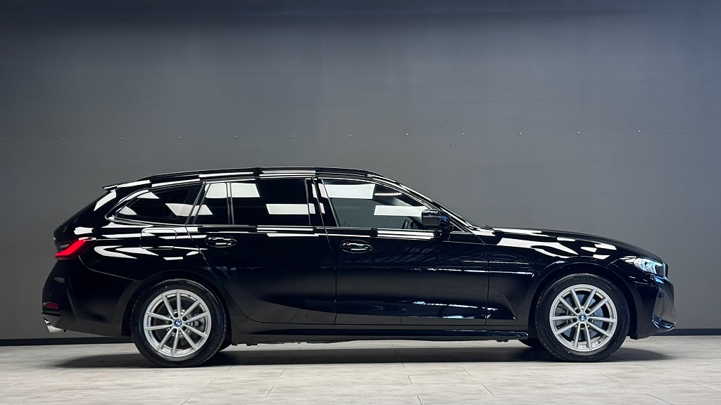 BMW 330e 2024 - miniatyr 4