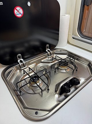 Husbil-halvintegrerad Wingamm Brownie 5.8 4 av 18