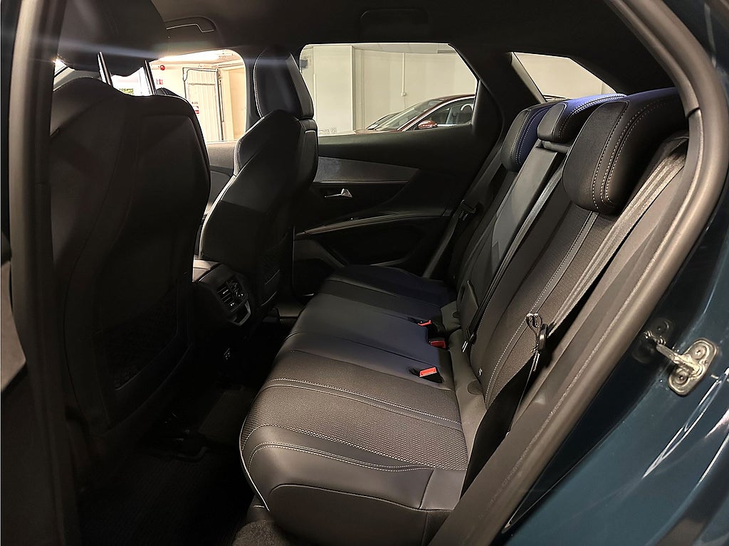 Bild på Peugeot 3008 GT 1.2 PT 130hk Aut - B-KAMERA, CARPLAY