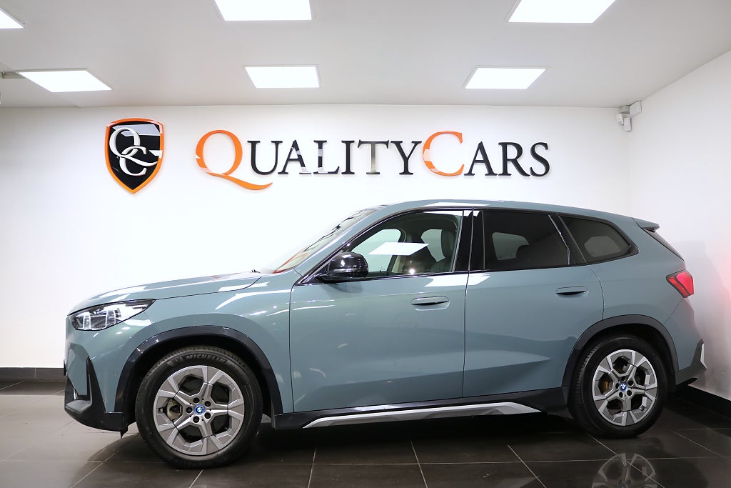 BMW X1 2023 - miniatyr 2