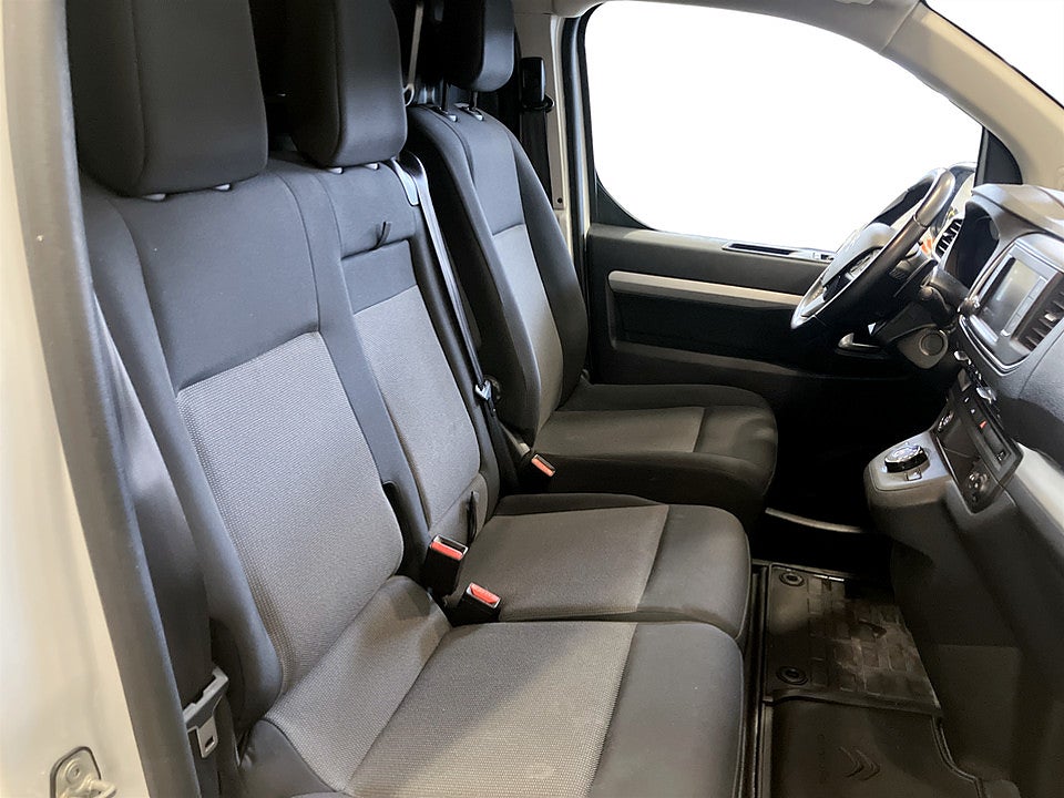 Bild på Citroën Jumpy Business Premium 2.0 BHDi 145hk Aut L3 B-KAMERA DRAG