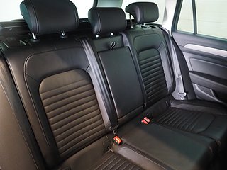Kombi Volkswagen Passat 12 av 25