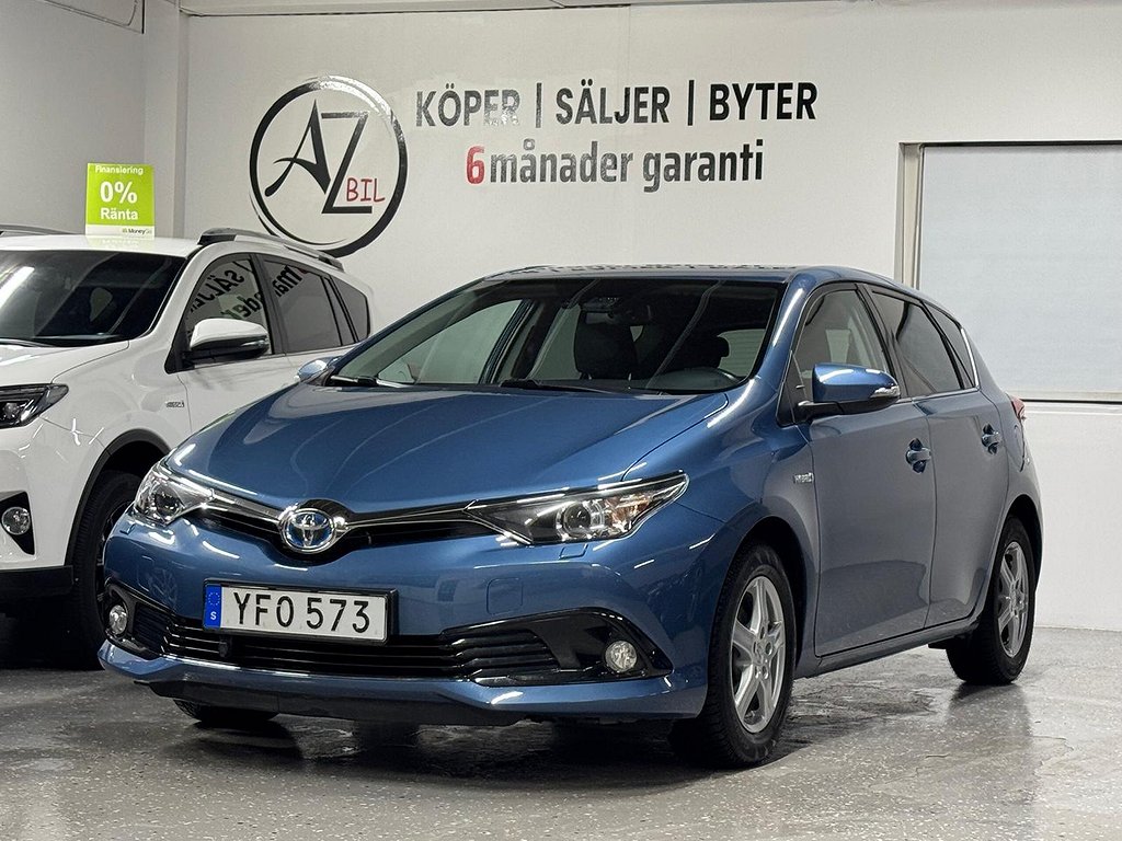 Toyota Auris Hybrid e-CVT Active Plus, Comfort B-kamera S&V 