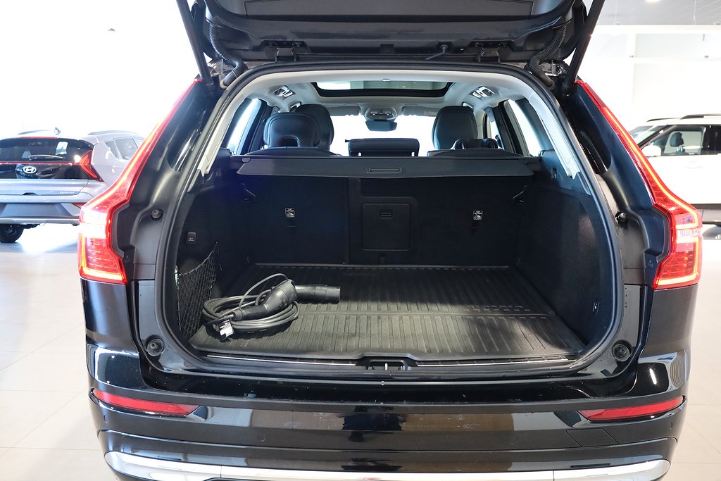 Volvo XC60 T6 Recharge 350hk AWD Core Edition Panorama Drag 2023