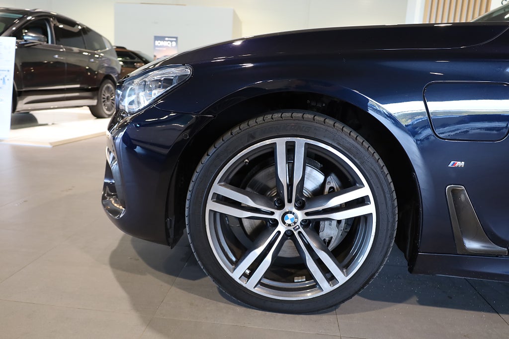 BMW 740 Le xDrive M Sport B&W Pano 360 Navi HuD Softclose Laser 2017