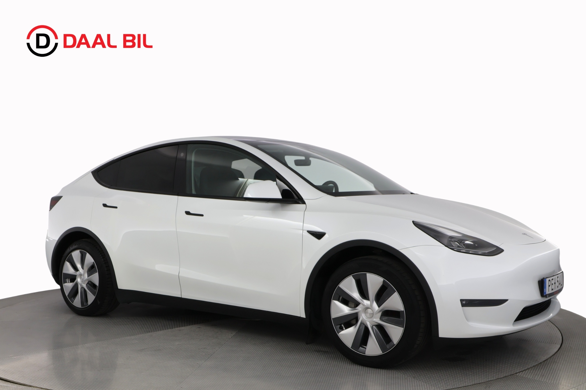 Tesla Model Y 2023, bild 4/10