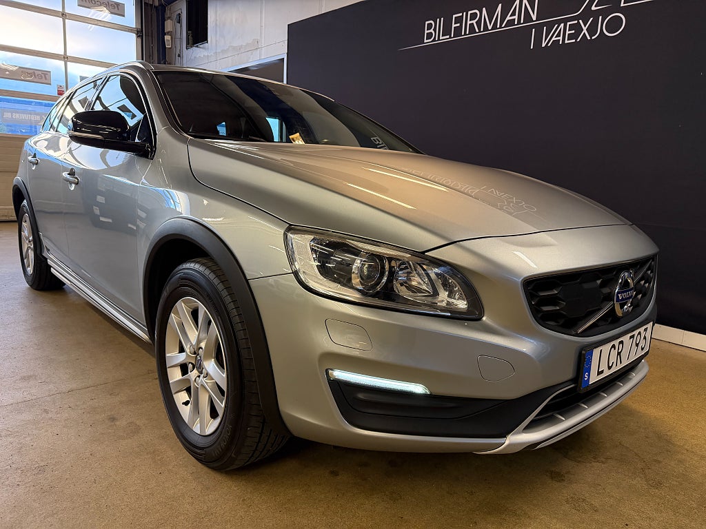 Volvo V60 Cross Country D3 Geartronic Automat Momentum
