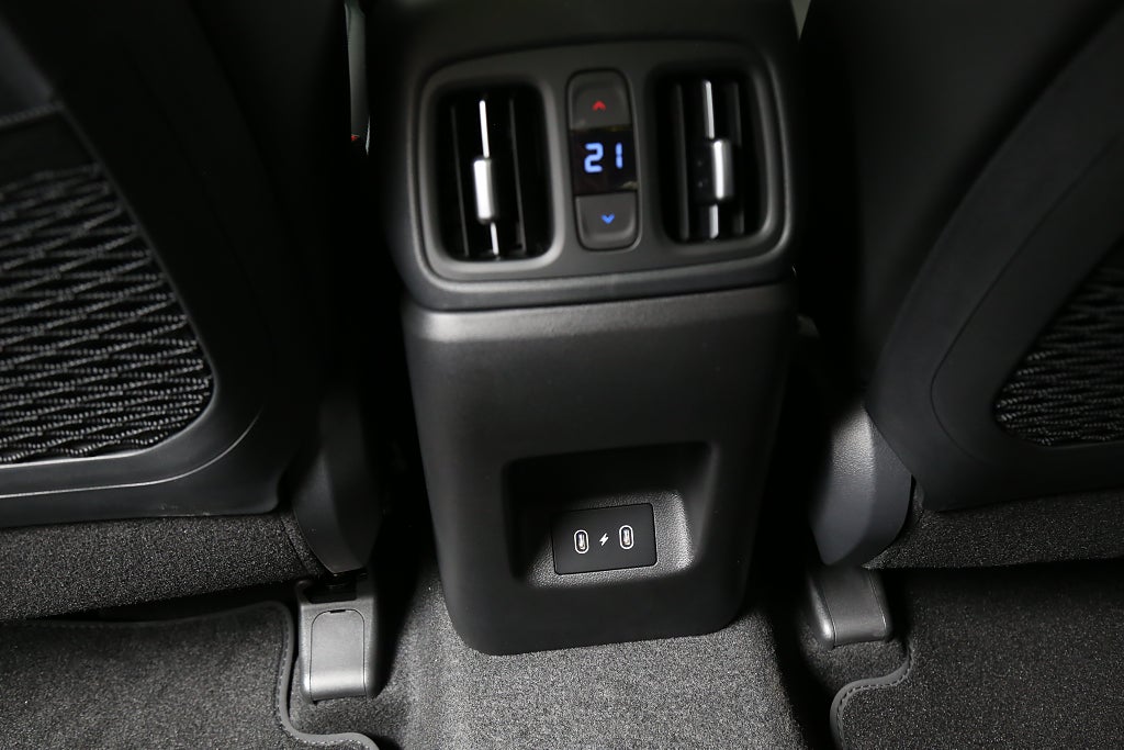 Hyundai Tucson Hybrid 4WD Advanced RA Edition / 19" Alu / Tech / Pano 2026