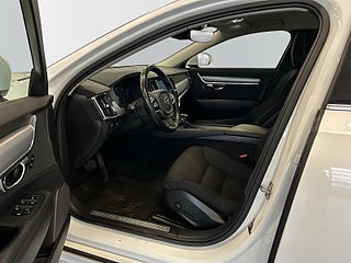 Volvo V90 D3 Geartronic Momentum S&V-hjul/Nav/VOC/Drag/Kamrem bytt