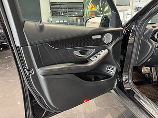 SUV Mercedes-Benz GLC 8 av 11