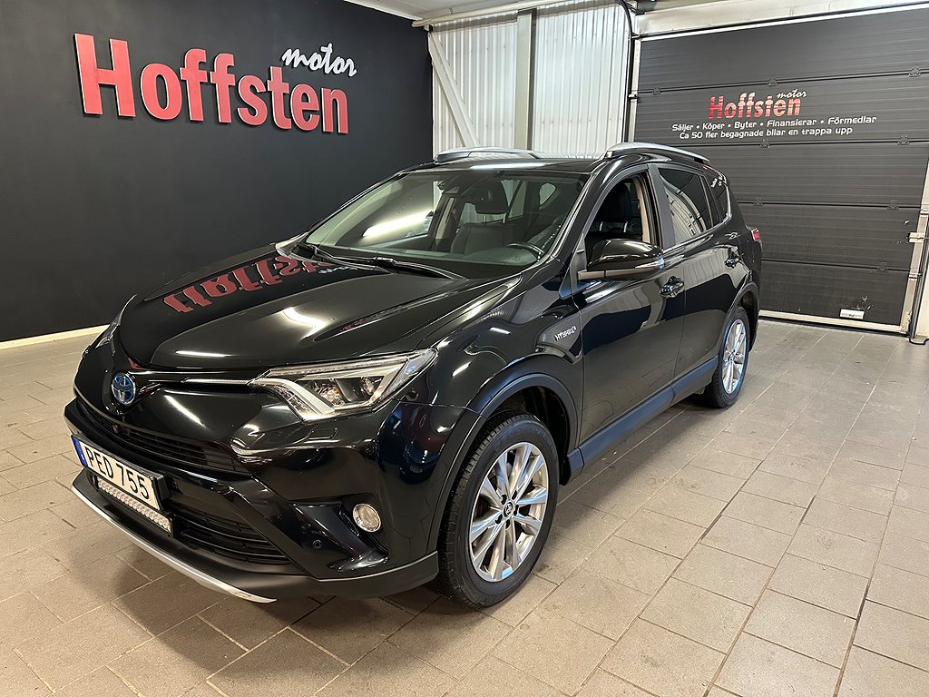 Toyota RAV4 Hybrid E-FOUR 2.5 i-AWD E-CVT Executive / SoV