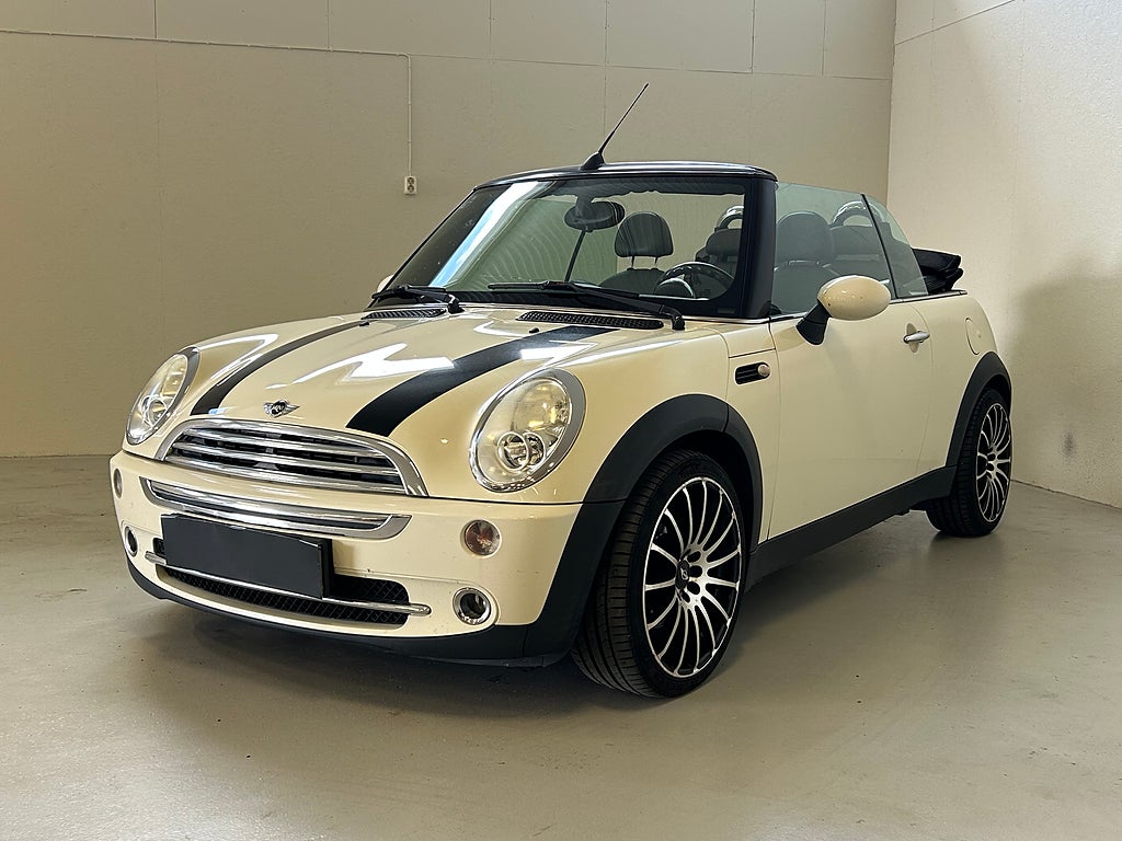 MINI Cooper Convertible CVT