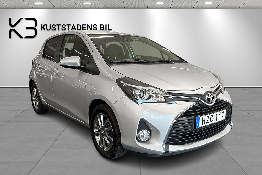 Toyota Yaris 5-dörrar 1.33 VVT-i Active Edition Feel Kamera Drag 