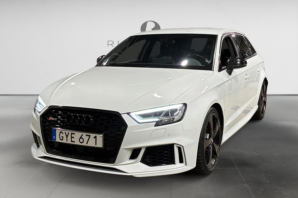 Audi RS3 SB 2.5 TFSI 400 HK AUT Q KEYLESS M&K NYBES 9900MIL