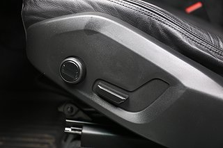 SUV Volvo XC60 10 av 18