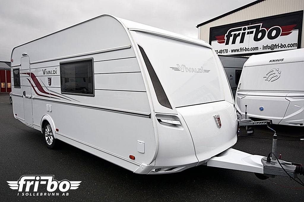 Tabbert 550 DF Vivaldi, Queenbed, Dubbelbädd