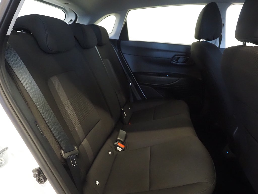 Hyundai i20 Essential 1.0 T-GDI 100HK Automat Kamera Moms