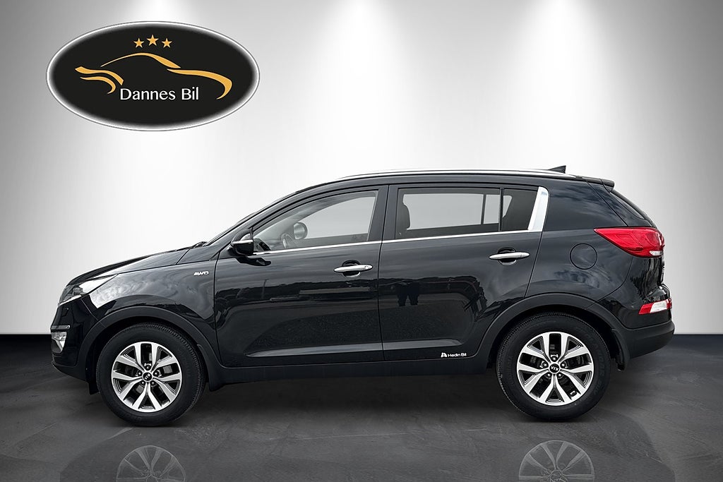 Kia Sportage 2.0CRDi AWD SpecialEdition Pano Skinn Navi Drag 