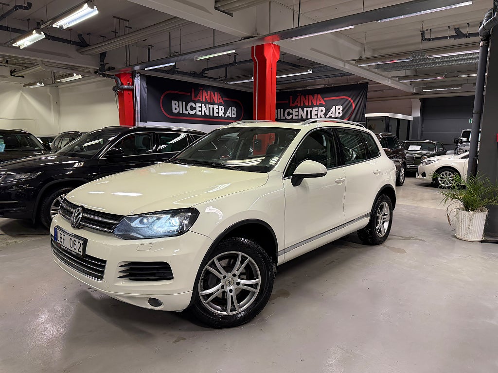 Volkswagen Touareg 3.0 V6 TDI 4M Drag Skinn Pano Värmare PDC Navi
