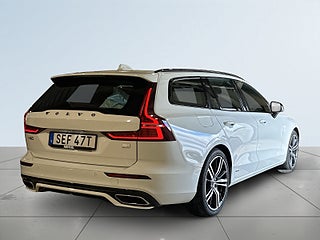 Volvo V60 Recharge T6 AWD R-Design Drag Pvärm Skinn Kamera SoV – bild 6