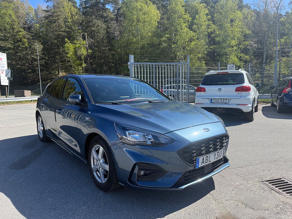 Ford Focus 1.0 EcoBoost 125hk SelectShift ST-Line Kamera Nyservad 