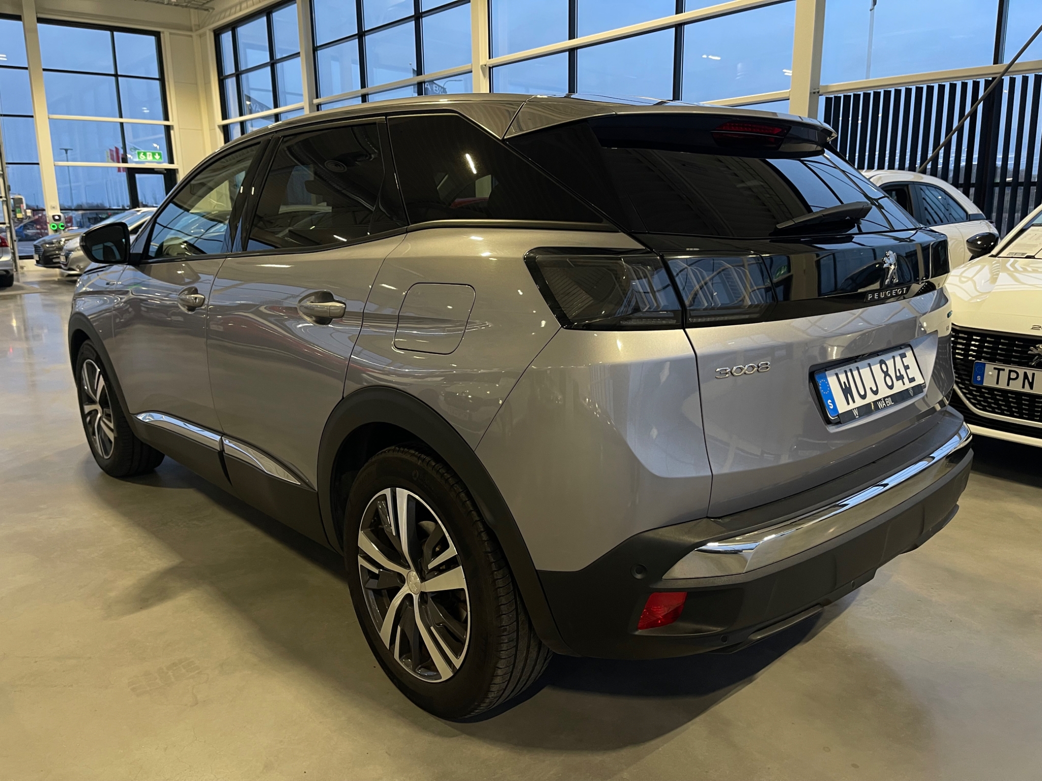 Peugeot 3008 Plug In HYBRID 225 2023, bild 3/46