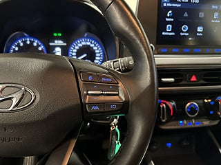Hyundai Kona 1.0 T-GDI iMT Pure Mvärm Drag Kamera Rattvärme S/V-hjul – bild 20