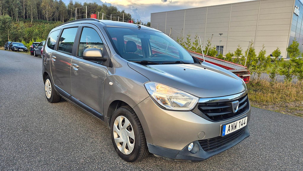 Dacia Lodgy 1.2 TCe EU5 Nyservad 7-sits 