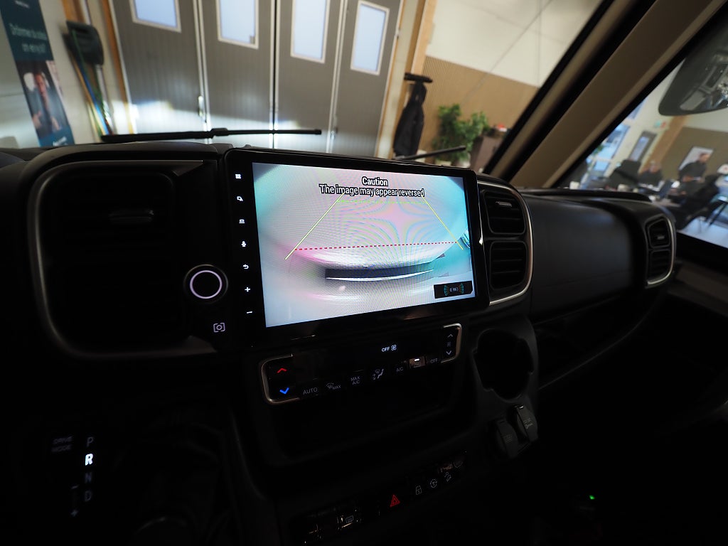 Knaus L!ve I 700 MEG 180hk Markis Taksäng ALDE Låg långbädd 2026