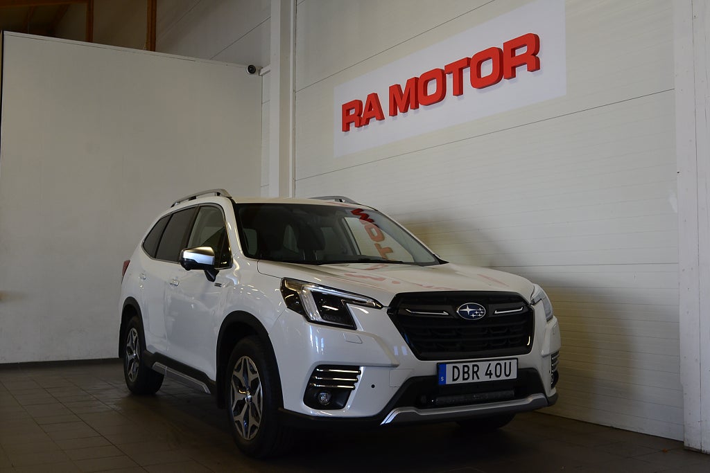 Subaru Forester 2,0i e-Boxer XFuel Active AWD Aut Extraljus Motor-v