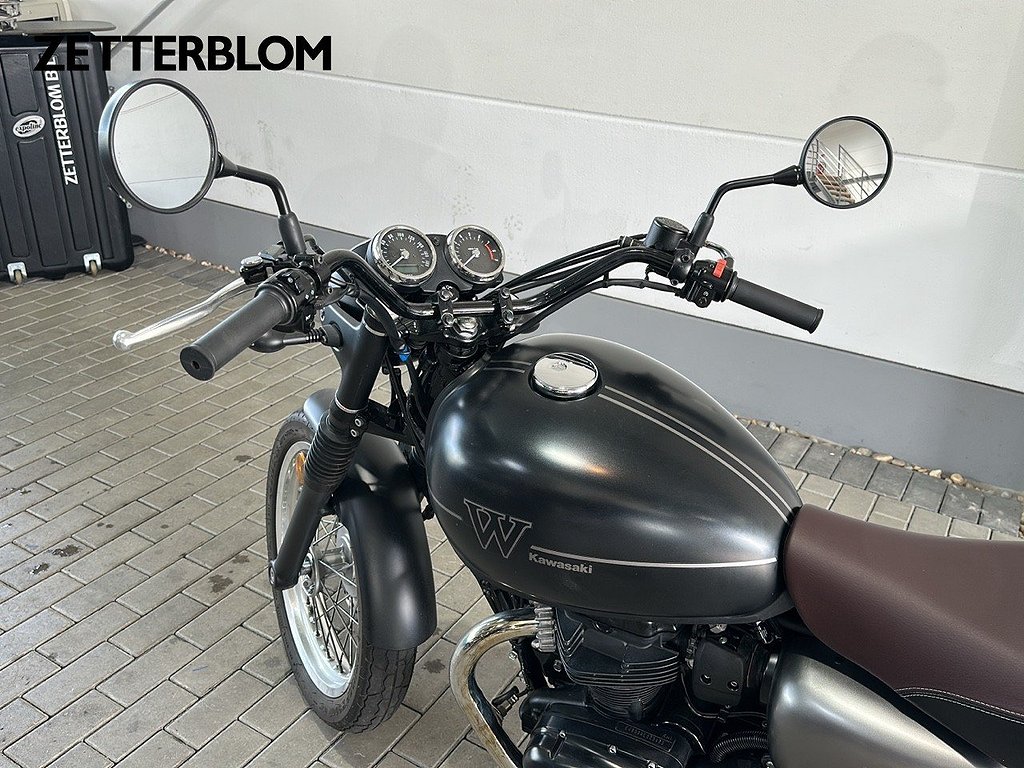 Touring/Landsväg Kawasaki W800 12 av 16