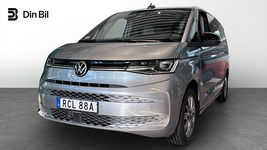 Volkswagen Multivan T7 LIFE HJULBAS: 3124 MM LÅNGT ÖVERHÄNG MOTO