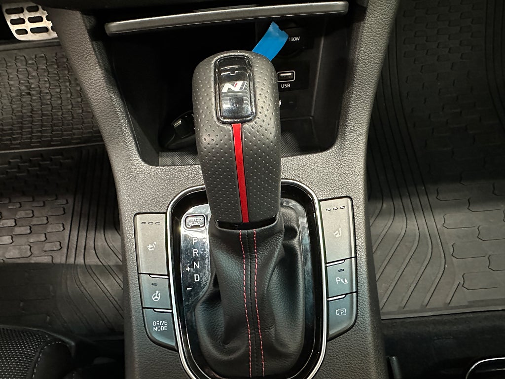 Hyundai i30 Kombi 1.5 T Automat N-Line 160Hk Bränslevärmare thumbnail