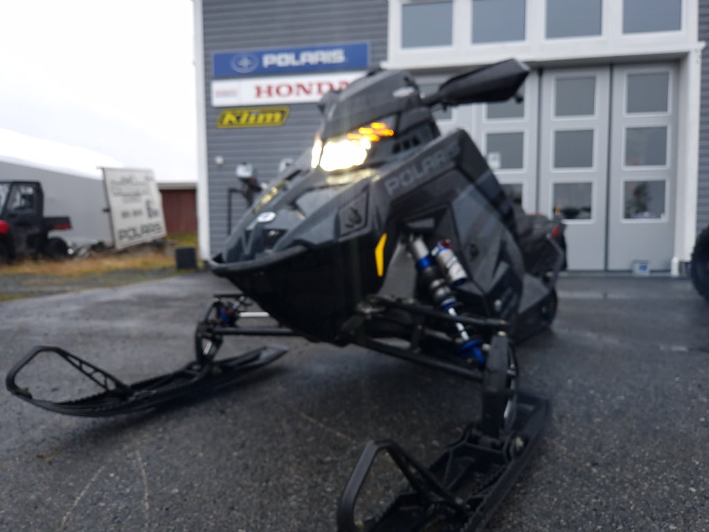 Polaris XCR 9R 