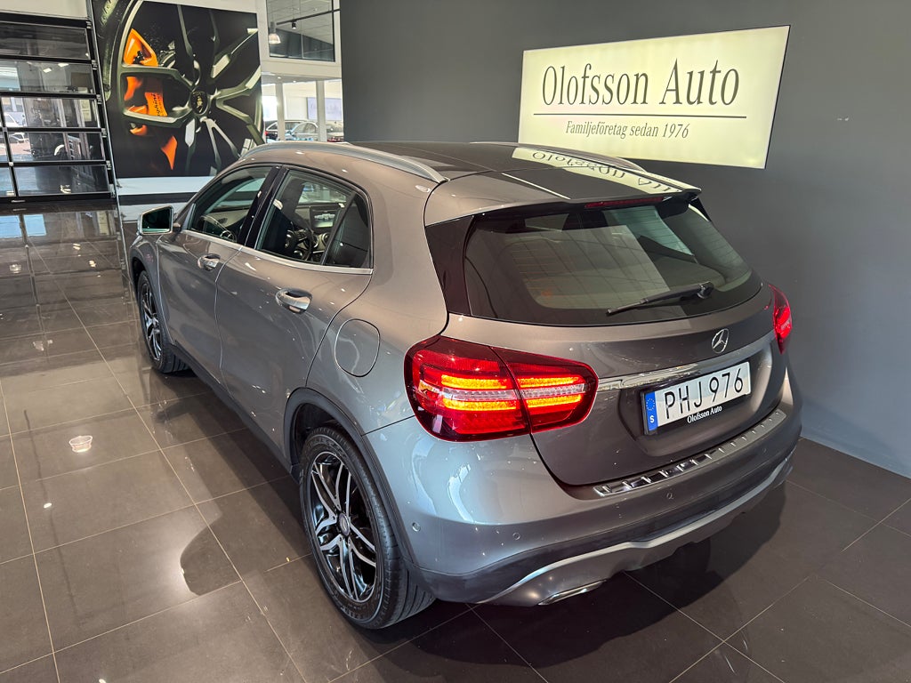 Mercedes-Benz GLA 200 d 4MATIC 7G-DCT Urban Line Drag Värmare - bild 12
