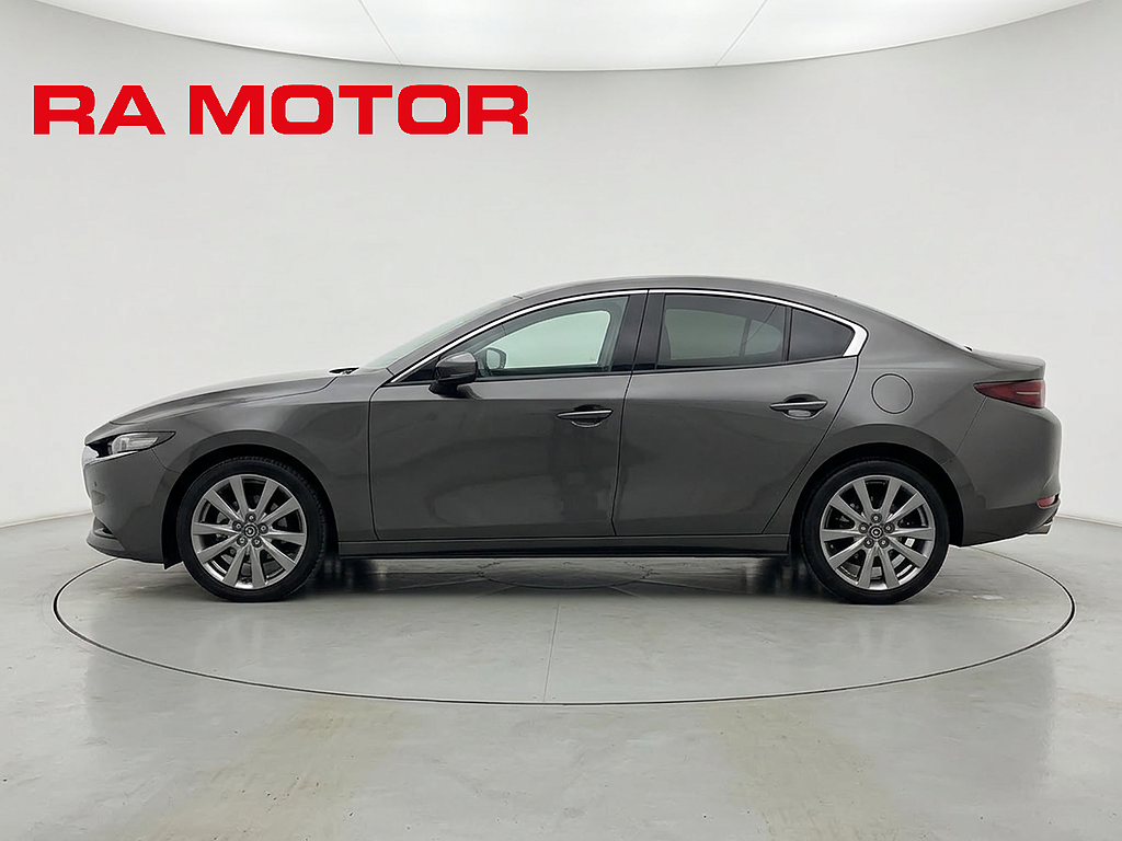 Mazda 3 Sedan 2.0 Cosmo Skinn Nav Bose 360° Drag M-Värm 2021