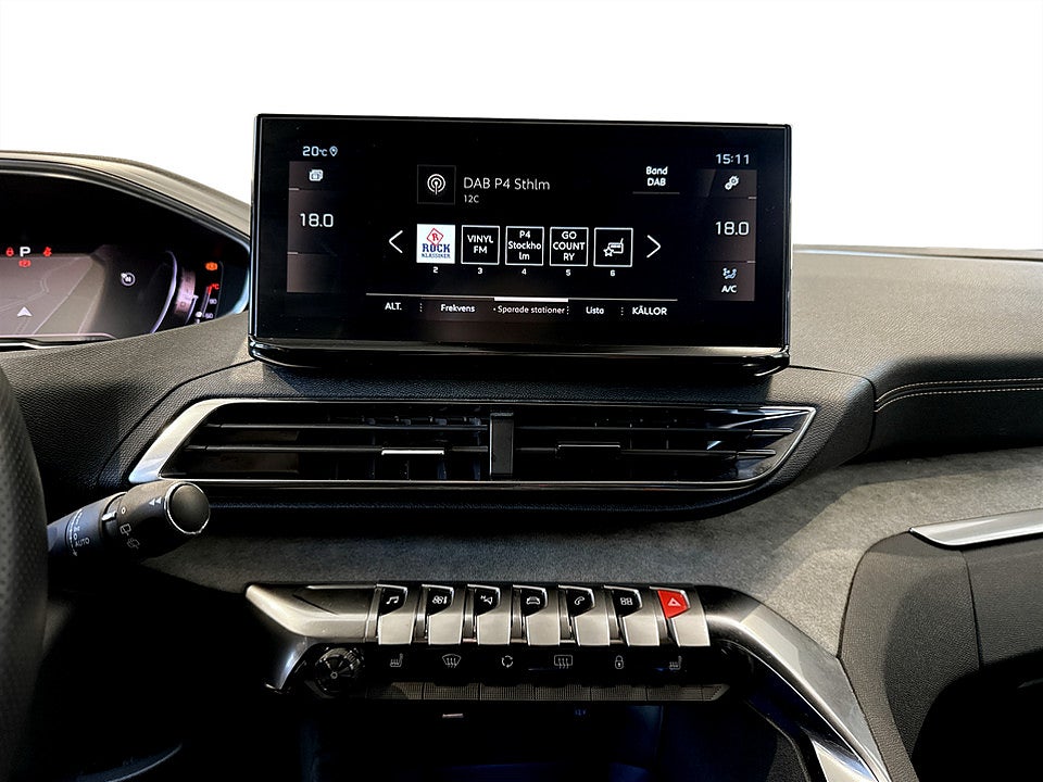Bild på Peugeot 5008 GT 1.2 PT 130hk Aut 7-SITS B-KAMERA CARPLAY