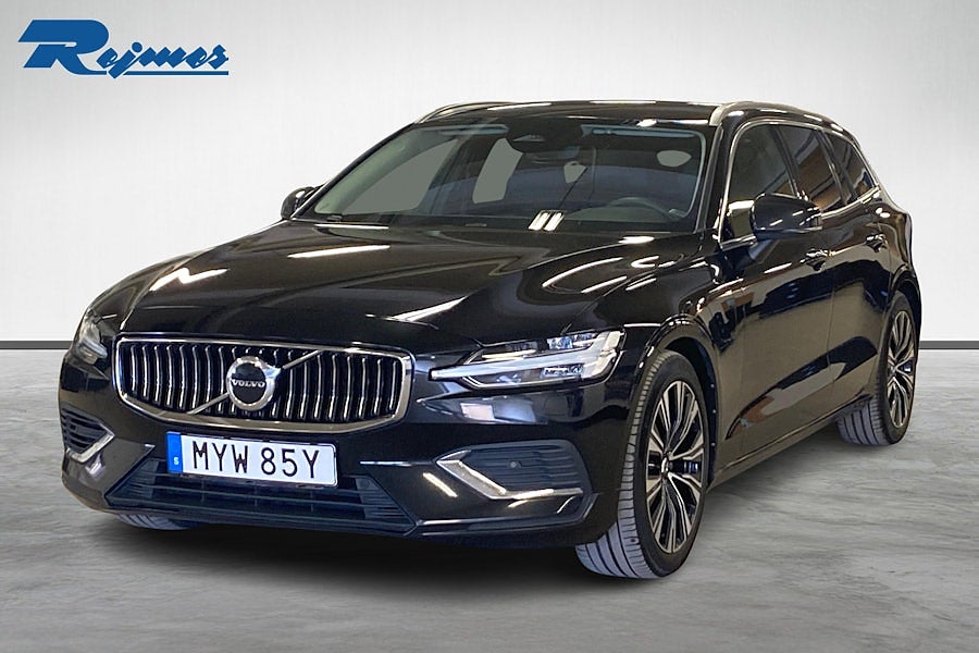 Volvo V60 Recharge T6 Core Edition/HarmanKardon/Batterihälsa 97%