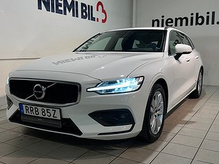 Volvo V60 D3 Momentum Dvärm Rattvärme Elbaklucka Psens SoV