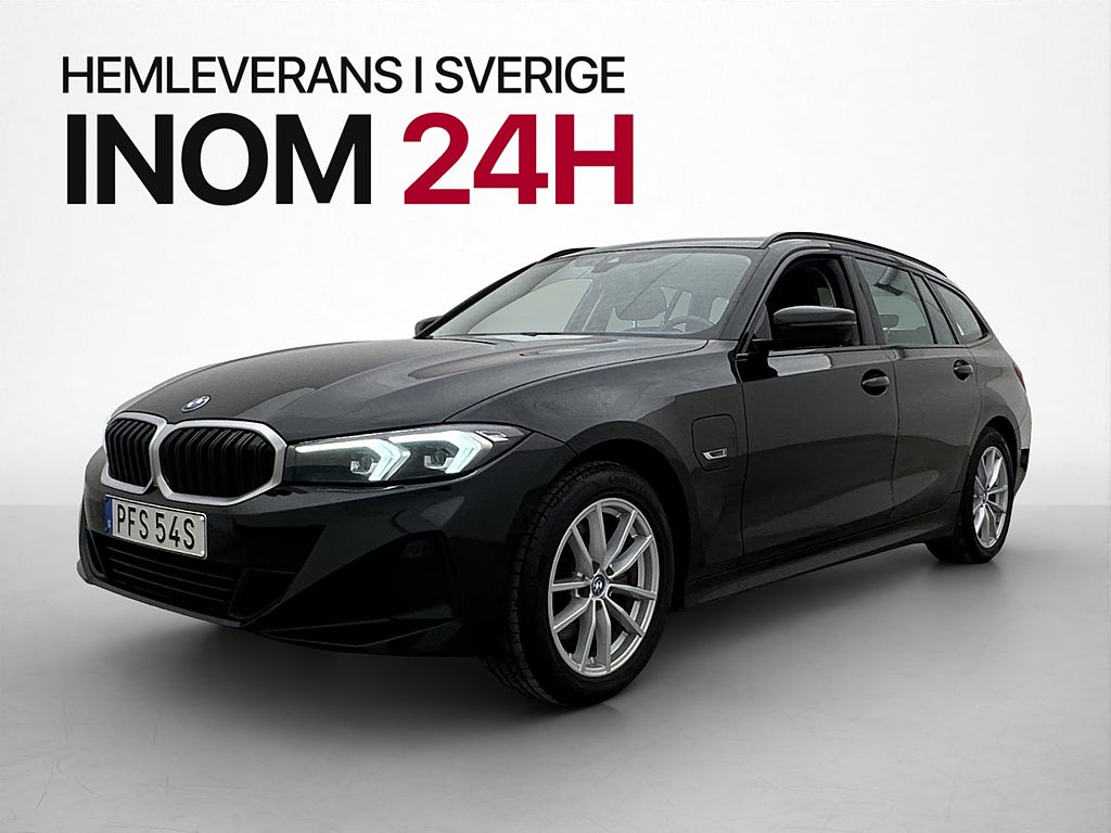 BMW 330e xDrive 292hk MOMS Widescreen CarPlay Navi Sensorer