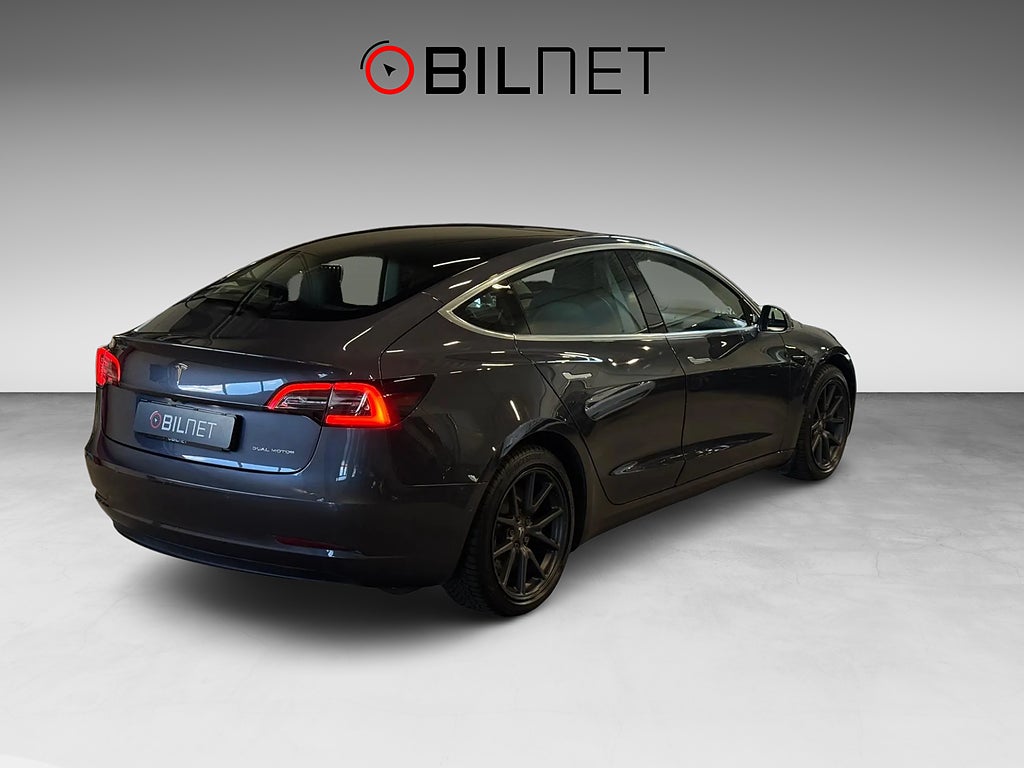 Tesla Model 3 Long Range AWD 440hk Sv-Såld Autopilot
