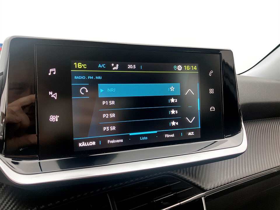Bild på Peugeot e-2008 Active 50 kWh 136hk Aut BACKSENSORER