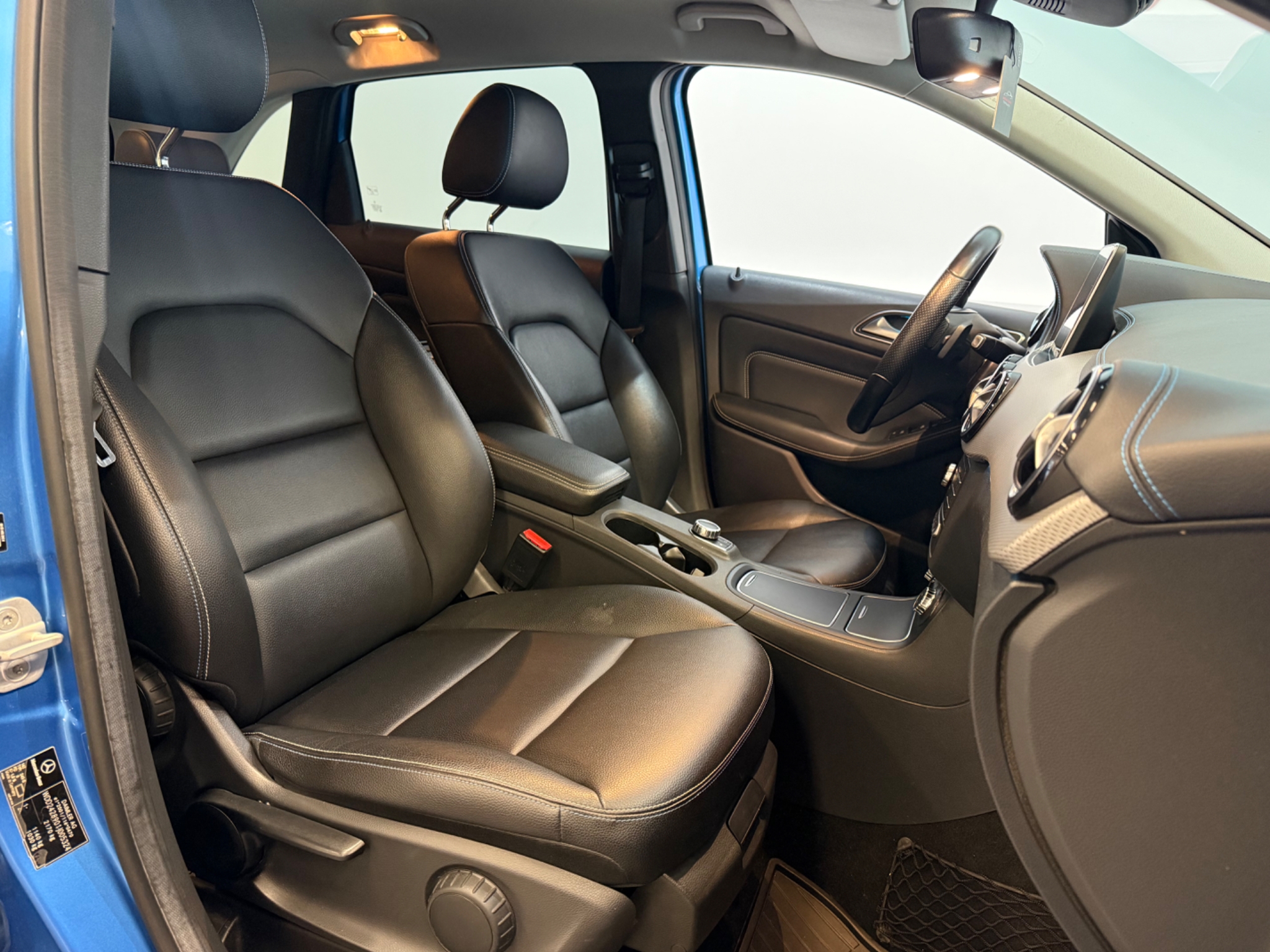 Mercedes-Benz B-Electric 2015, bild 4/27